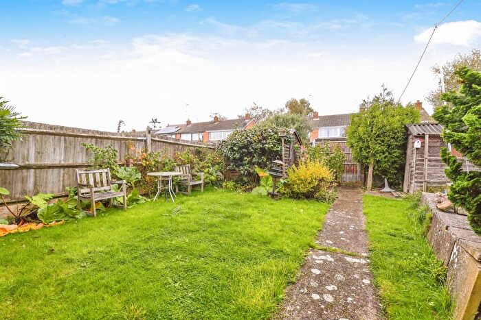 3 Bedroom End Of Terrace House For Sale In Gloucester Avenue, Maldon, CM9