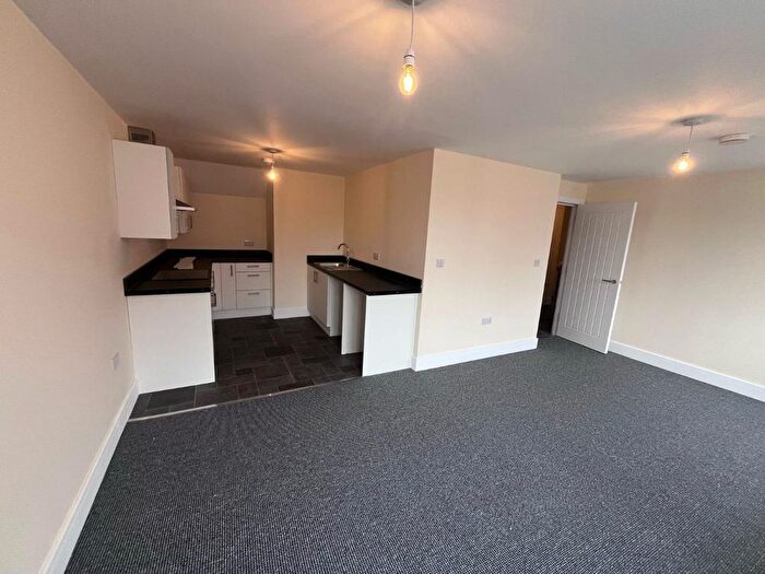 2 Bedroom Flat To Rent In Anlaby Road, Hull, HU3