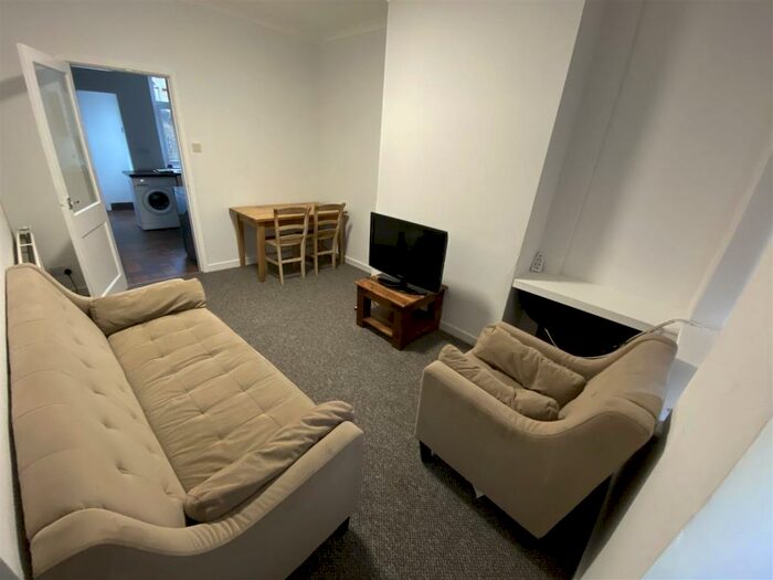 2 Bedroom Private Hall To Rent In Havelock Street, Lancaster, LA1