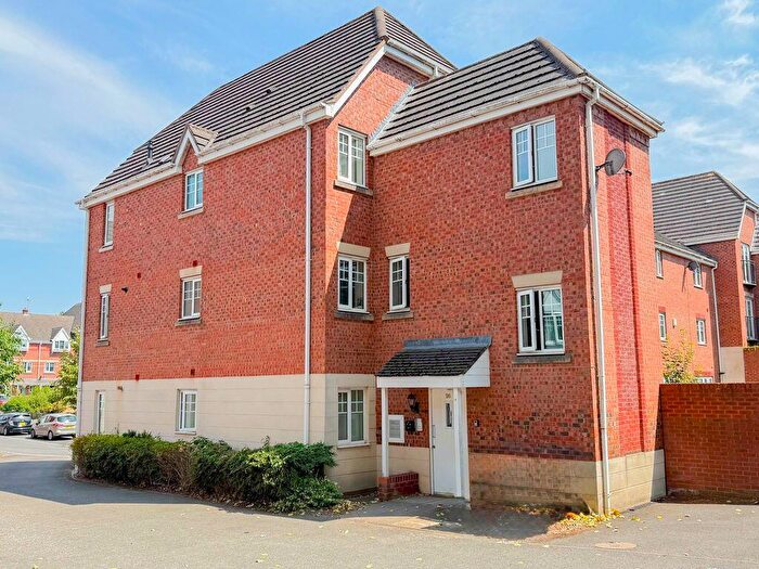 2 Bedroom Flat For Sale In Canterbury Close, Birmingham, B23