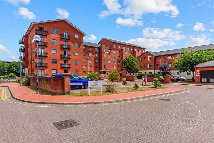 2 Bedroom Flat For Sale In Henke Court, Cardiff, CF10