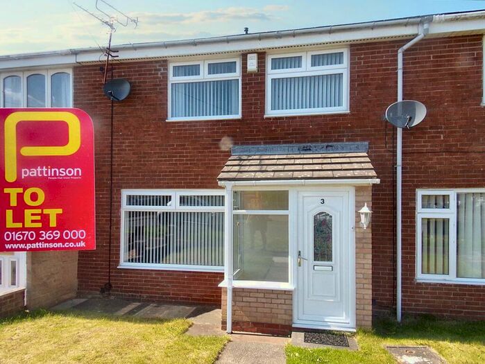 3 Bedroom Terraced House To Rent In Whitton Avenue, Newsham Farm, Blyth, Northumberland, NE24