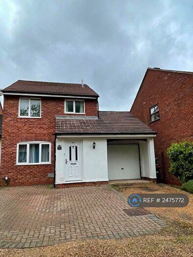3 Bedroom Detached House To Rent In Clay Hill, Milton Keynes, MK8