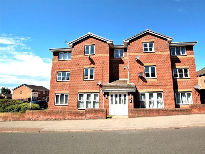 2 Bedroom Flat For Sale In Bellhouse Road, Sheffield, S5