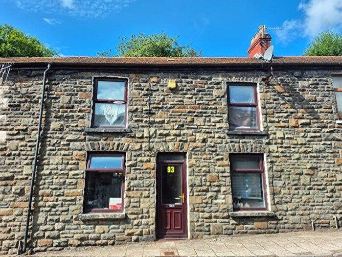 2 Bedroom Terraced House To Rent In East Road, Tylorstown, Ferndale, CF43