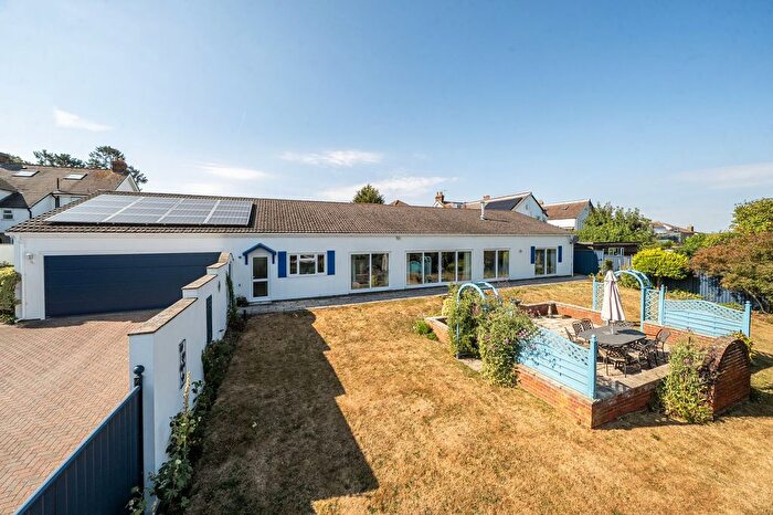 4 Bedroom Detached House For Sale In Bedhampton Hill, Havant, PO9