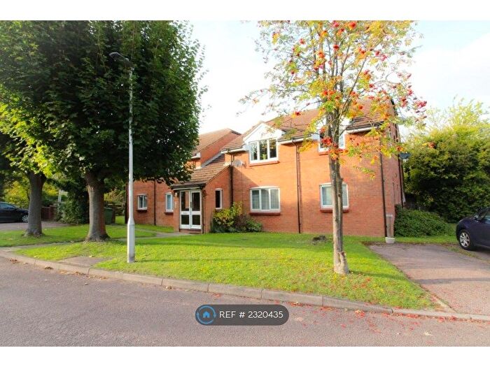 Studio To Rent In Coachmans Lane, Baldock, SG7