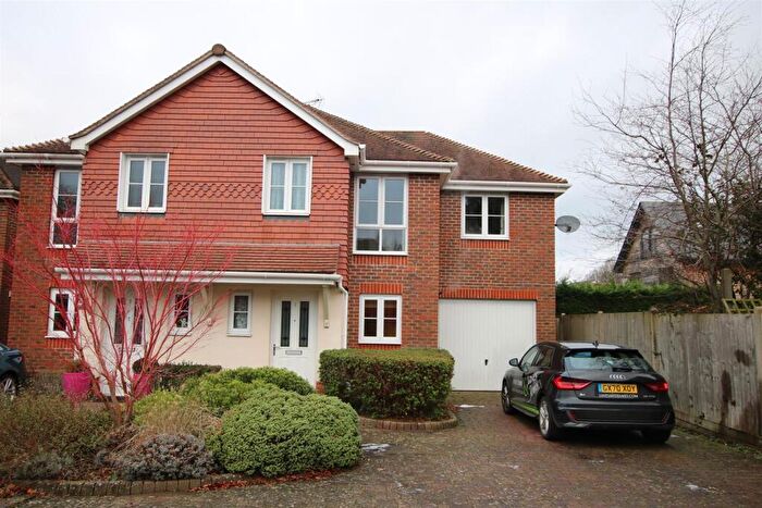 3 Bedroom Semi-Detached House To Rent In Redford Avenue, Horsham, RH12