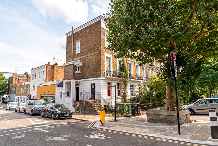 2 Bedroom Apartment For Sale In Mornington Street, Camden, London, NW1