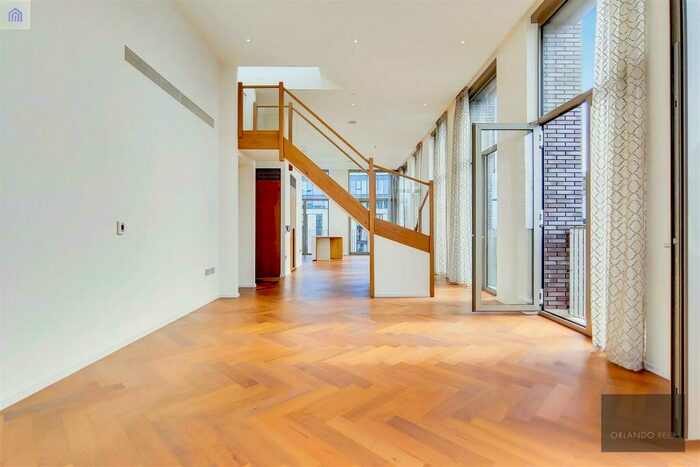 3 Bedroom Apartment To Rent In Capital Building, Embassy Gardens, SW11