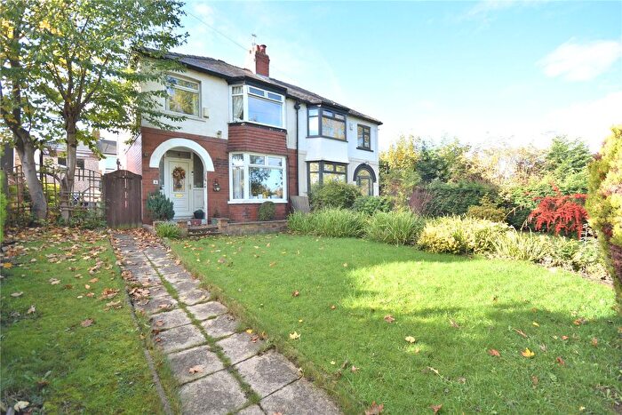 3 Bedroom Semi Detached House For Sale In Templenewsam Road, Leeds, LS15