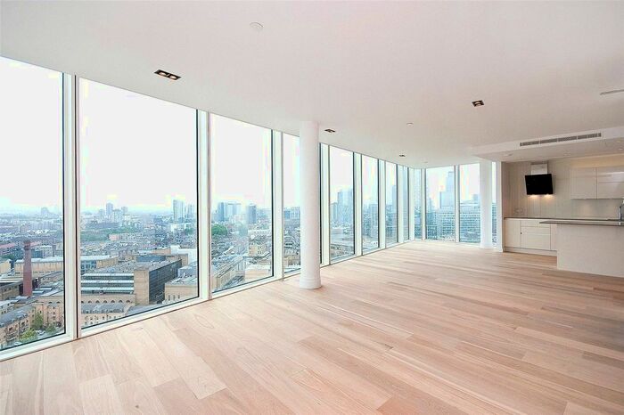 3 Bedroom Flat To Rent In Avant Garde Place, London, E1