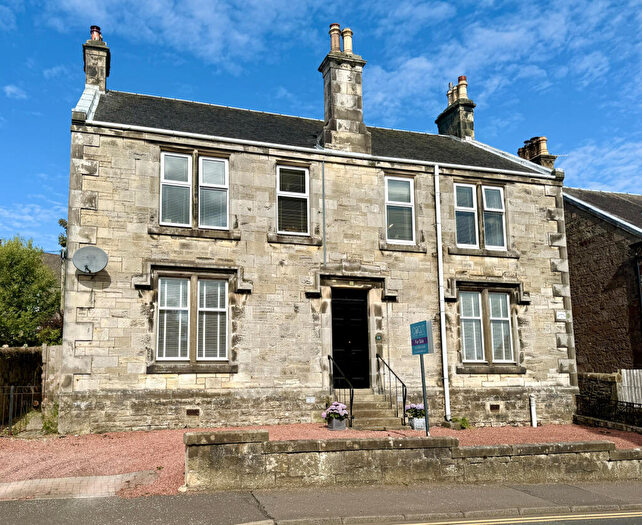 3 Bedroom Flat For Sale In Ritchie Street, West Kilbride, KA23