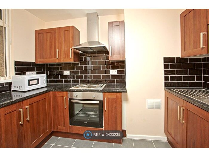 2 Bedroom Flat To Rent In Grindlay House, Coventry, CV1