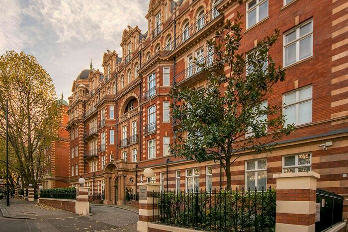 2 Bedroom Flat To Rent In Maida Vale, Little Venice, London, W9