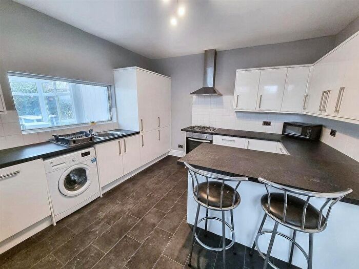 6 Bedroom House To Rent In Beechwood Avenue, Plymouth, PL4
