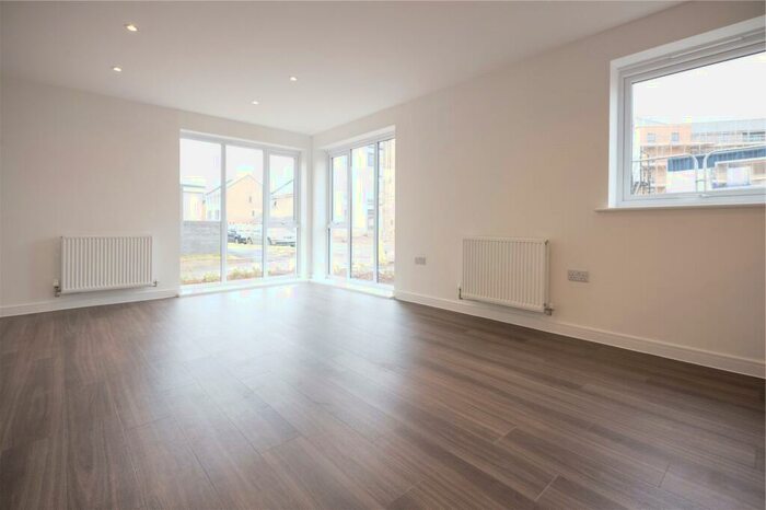 2 Bedroom Apartment To Rent In Eighteen Acre Drive, Patchway, Bristol, BS34
