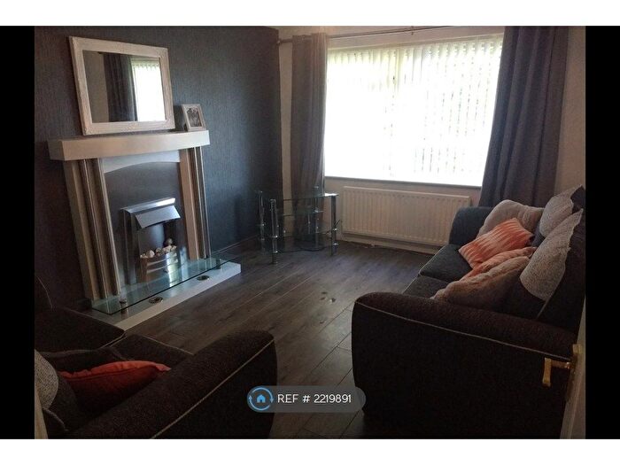 2 Bedroom Flat To Rent In Crosby, Liverpool, L23
