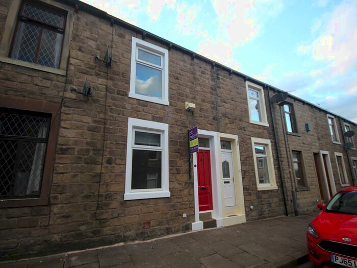 2 Bedroom Terraced House To Rent In Clarence Street, Barnoldswick, BB18