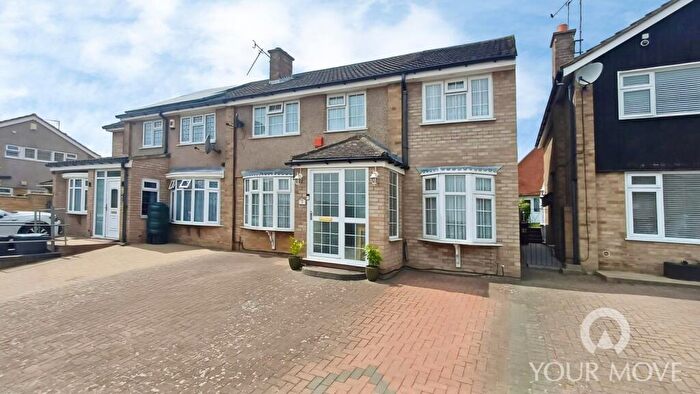 5 Bedroom Semi Detached House For Sale In St. Botolph Road, Northfleet, Gravesend, Kent, DA11