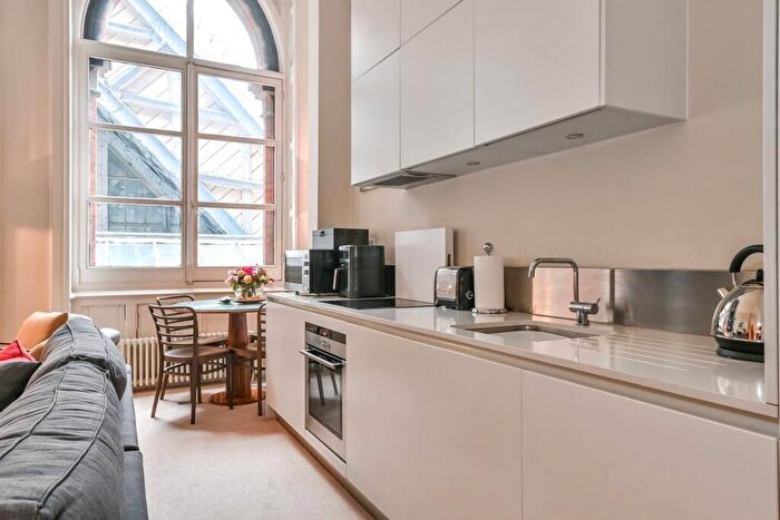 2 Bedroom Flat For Sale In St Pancras Chambers, King's Cross, London, NW1
