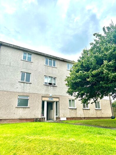 2 Bedroom Flat To Rent In Culross Hill, Glasgow, G74