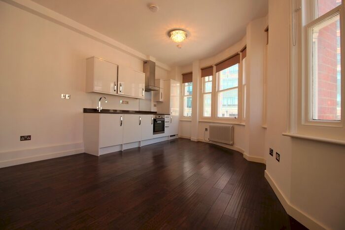 1 Bedroom Flat To Rent In Bishopsgate, London, EC2M