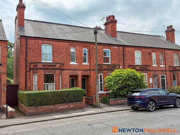 4 Bedroom Terraced House For Sale In Victoria Street, Newark, NG24