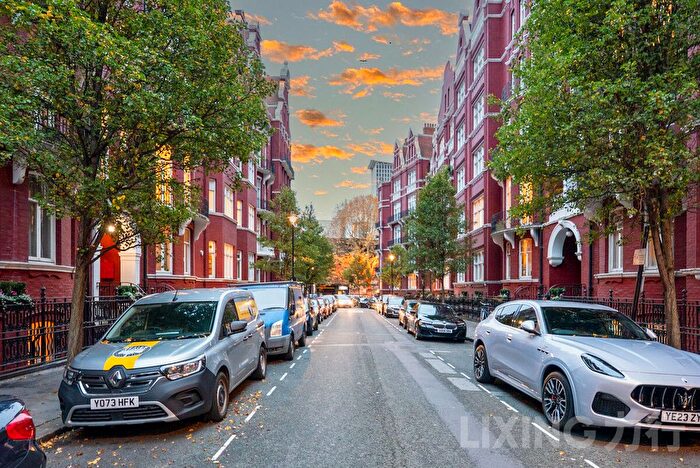 4 Bedroom Flat For Sale In Cabbell Street, Marylebone, NW1