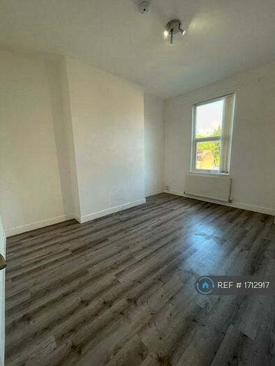 1 Bedroom Flat To Rent In Bank Road, Bootle, L20