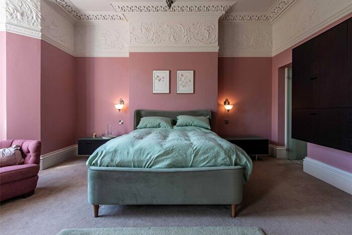 4 Bedroom Apartment To Rent In , North Road, NG7
