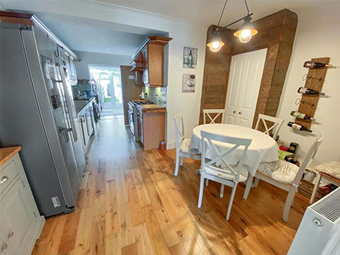 3 Bedroom Terraced House For Sale In Rowley Avenue, Sidcup, DA15