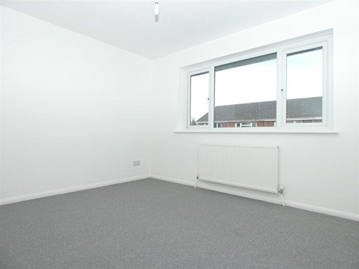 2 Bedroom End Of Terrace House To Rent In Peartree Road, Herne Bay, Kent, CT6