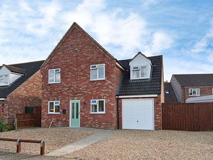 4 Bedroom Detached House For Sale In The Street, Beck Row, IP28