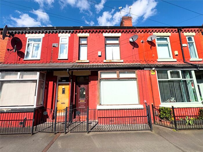 2 Bedroom Terraced House For Sale In Cobden Street, Blackley, Manchester, M9