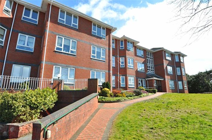 3 Bedroom Flat To Rent In West Heath Court, Gerard Road, West Kirby, CH48