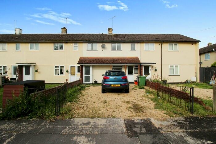 3 Bedroom Terraced House To Rent In Southwick Avenue, Penhill, Swindon, SN2