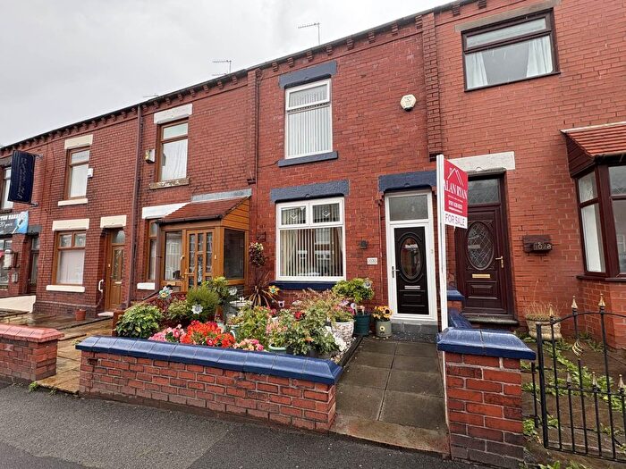 2 Bedroom Terraced House For Sale In Middleton Road, Oldham, OL9