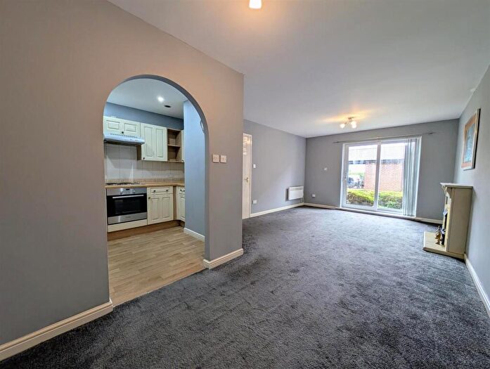 2 Bedroom Apartment To Rent In Waterloo Quay, Waterloo Road, L3