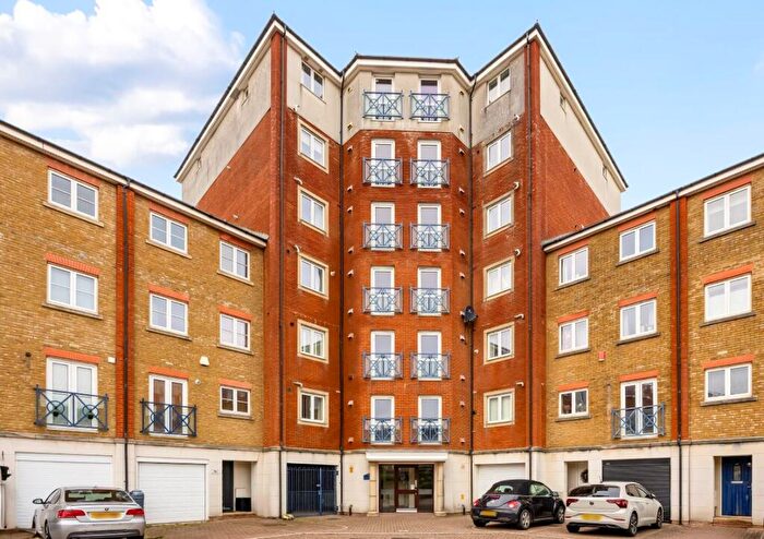 2 Bedroom Apartment For Sale In Dominica Court, Eastbourne, East Sussex, BN23