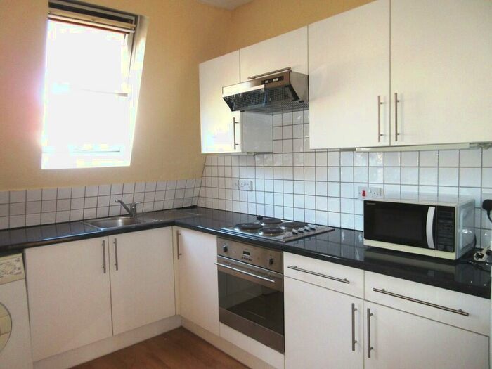 1 Bedroom Flat To Rent In Whitehall Park, N19