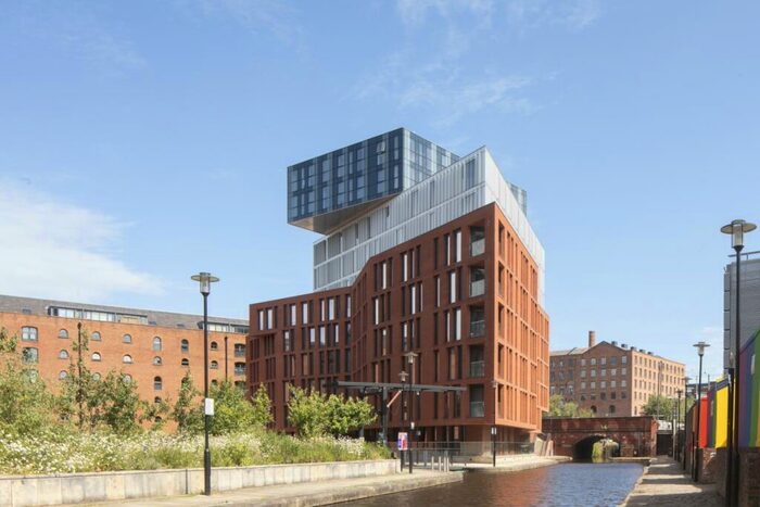 2 Bedroom Apartment To Rent In Burlington House Tariff Street, M1