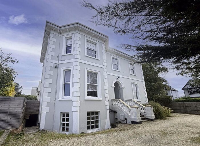 3 Bedroom Semi-Detached House To Rent In Hales Road, Cheltenham, GL52