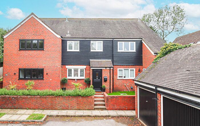 3 Bedroom Terraced House For Sale In High Street, Whitwell, SG4