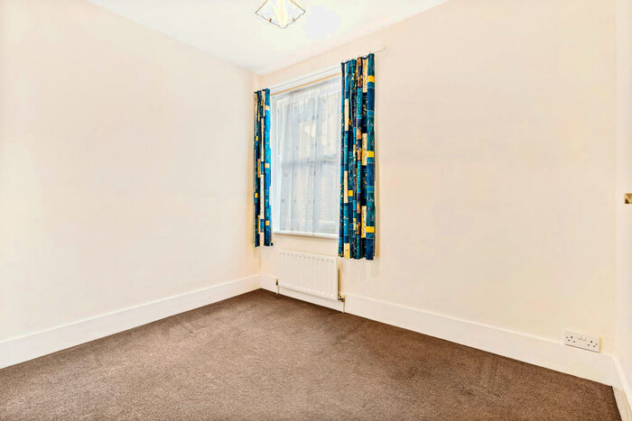 3 Bedroom Terraced House For Sale In Ref: Sb - Birkheads Road, Reigate, RH2