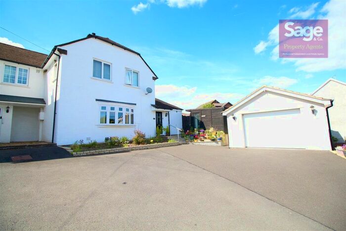 3 Bedroom Semi-Detached House For Sale In Berthon Road, Little Mill, Pontypool, NP4
