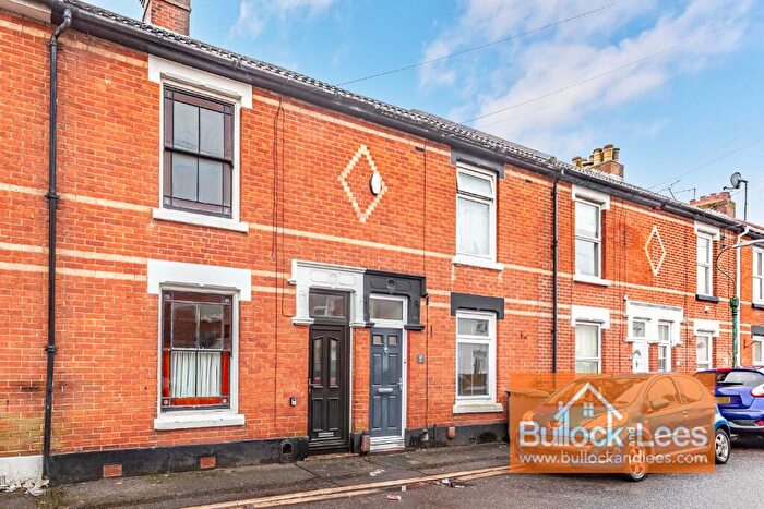 2 Bedroom Terraced House For Sale In York Place, Bournemouth, Dorset, BH7