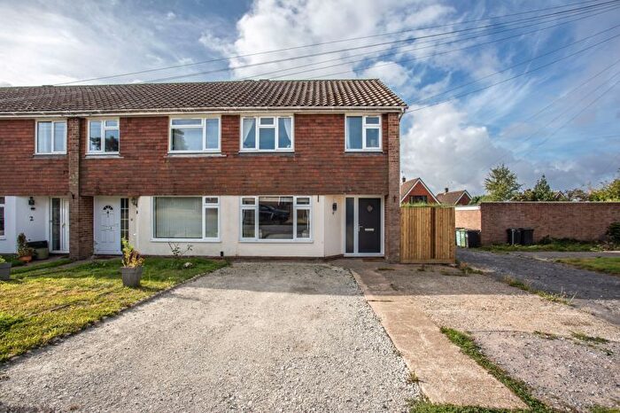 3 Bedroom End Of Terrace House For Sale In Sandridge, Crowborough, TN6
