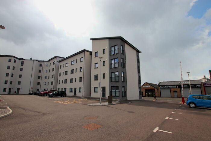 2 Bedroom Flat To Rent In St Josephs Court, West End, DD1
