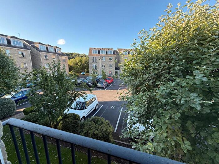 2 Bedroom Apartment To Rent In Edenhurst Apartments, Haslingden, BB4